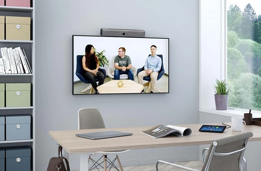 HP / Poly Studio X32 Microsoft Teams Rooms System